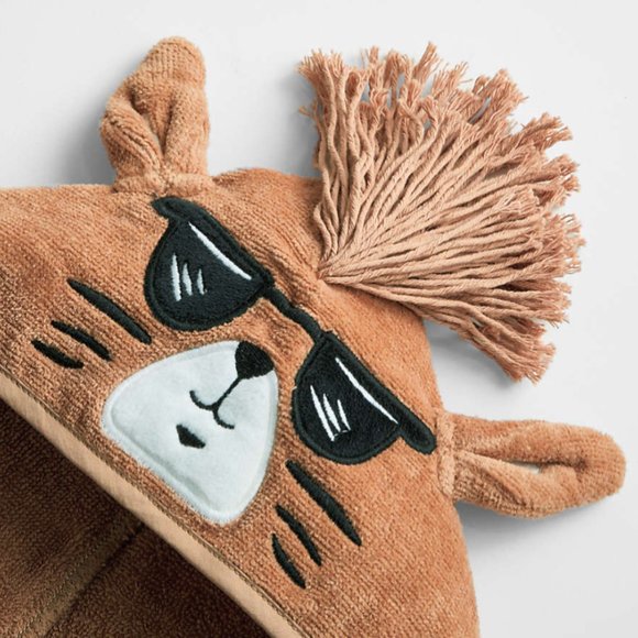 Crate & Barrel Fox Hooded Baby Towel - Picture 2 of 10